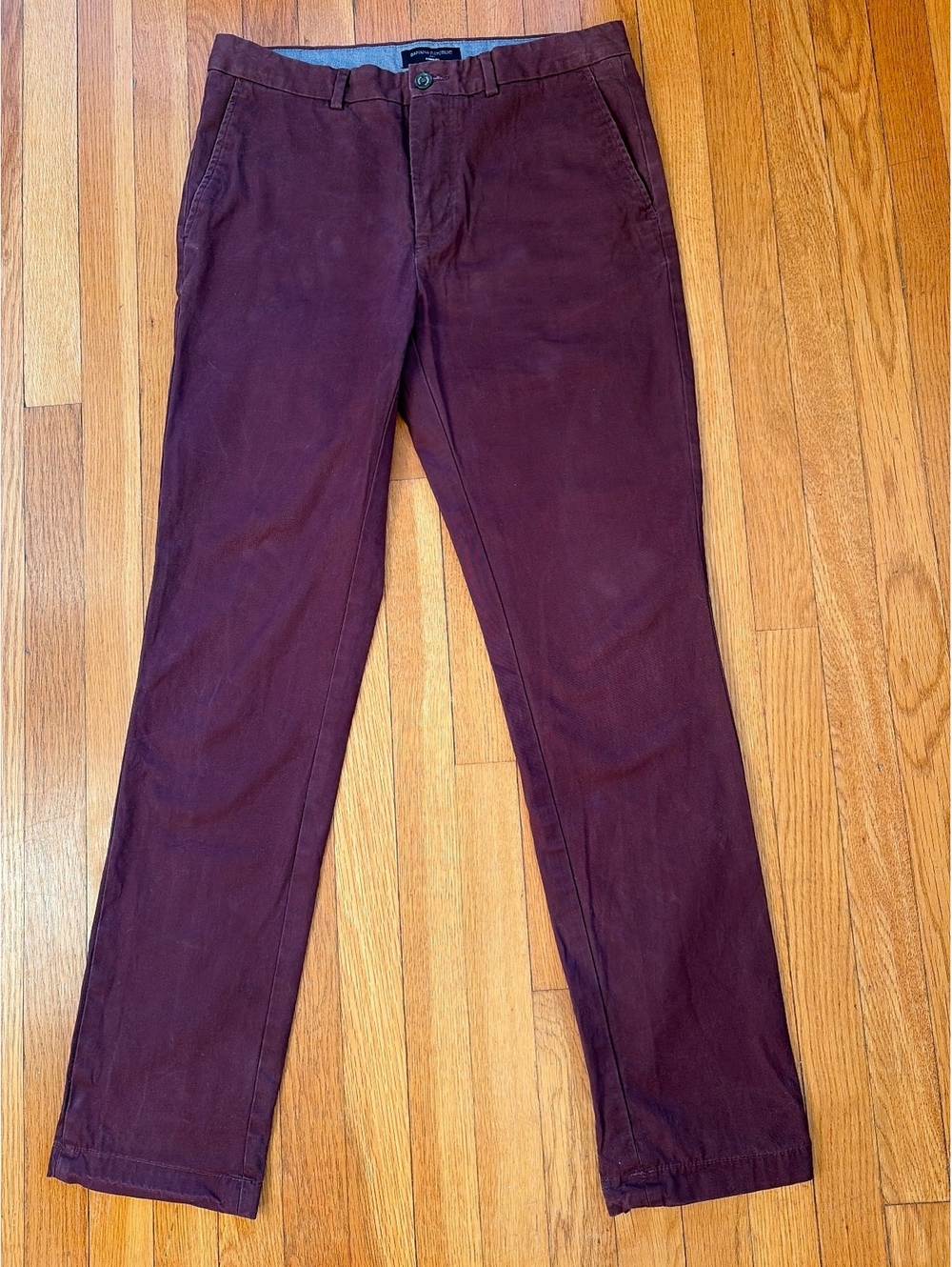 Banana Republic Aiden Chino Pants 32x34 Burgundy Preppy Fall Dark Academia